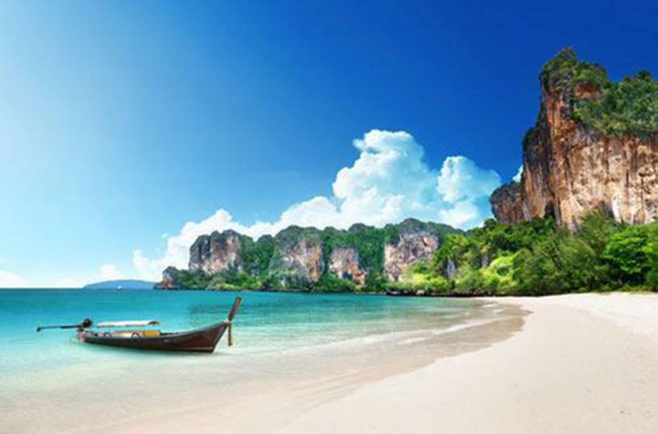 The Beach At Klong Muang Exterior foto
